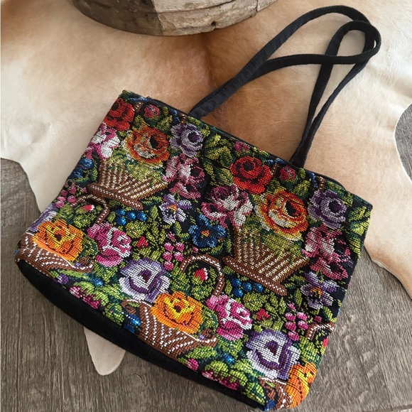 Hand Crafted Handbags - Beautiful Vibrant Floral Made in Guatemala Floral Tapestry Hand Bag